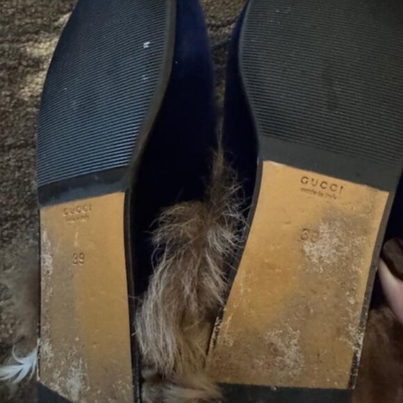Gucci Princetown velvet mules with fur lining. Size 9 in cobalt blue. With box. - Picture 10 of 10